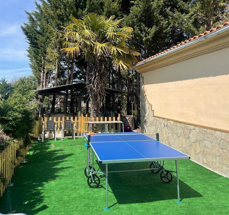 chalet con piscina privada en salamanca para despedidas de soltero